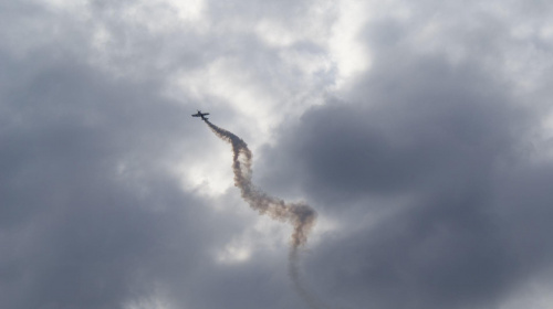Najciekawsze zdjęcia z pikiniku lotniczego w B-B. #beczka #korkociąg #dym #samolot #akrobacje #SportyPowietrzne #latanie
