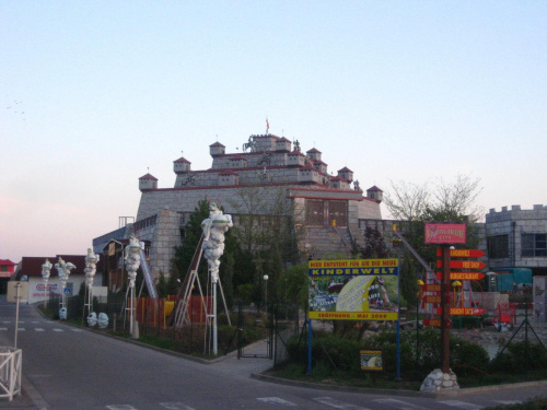 Excalibur City-Znojmo,miasto seksu i biznesu na granicy czesko-austriackiej.Była strefa bezcłowa