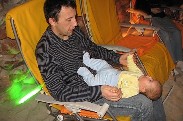 w grocie solnej #dziecko #niemowlę #ojciec