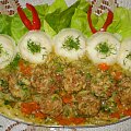 Kuleczki miesno -ryżowe duszone z kalarepką i marchwia .
Przepisy do zdjęć zawartych w albumie można odszukać na forum GarKulinar .
Tu jest link
http://garkulinar.jun.pl/index.php
Zapraszam. #MiesoMielone #ryż #kalarepka #marchew #jedzenie