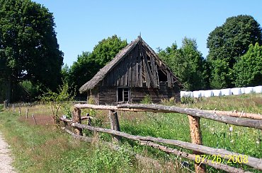 Dom w Wysokiej Zaborskiej #chata #dom #domek #ruina #strzecha #wieś