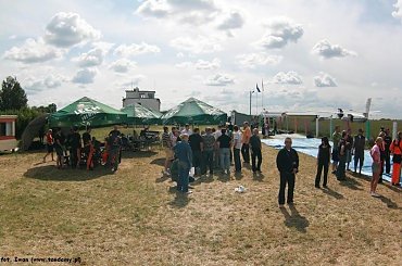 Klub Spadochronowy Atmosfera (www.skydiveatmosfera.com) #przasnysz #lotnisko #KlubSpadochronowyAtmosfera #SkokiSpadochronowe