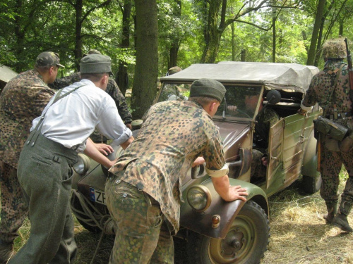 Podrzecze 17-19 VII, ZLOT GRUP REKONSTRUKCJI HISTORYCZNEJ I HISTORYCZNYCH POJAZDÓW WOJSKOWYCH