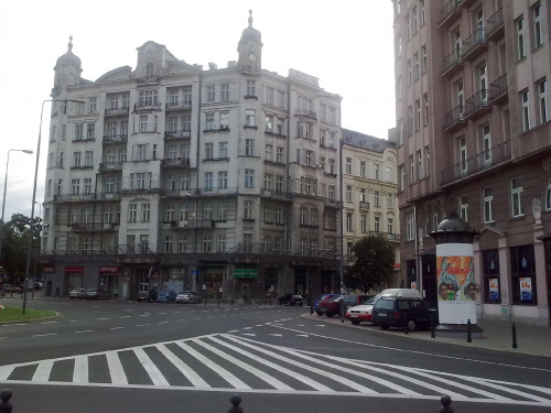 Warszawa Plac Uni Lubelskiej #architektura #budynek #miasto #warszawa