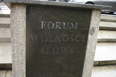 . #ZłoteTarasy #EuropejskiDzieńBezSamochodu #MasaKrytyczna #akcja #InvisiblePedal #Warszawa