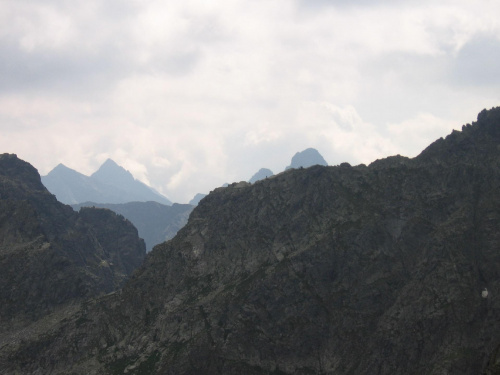 To samo co parę zdjęc wcześnie tylko na "zoomie" #Góry #Tatry
