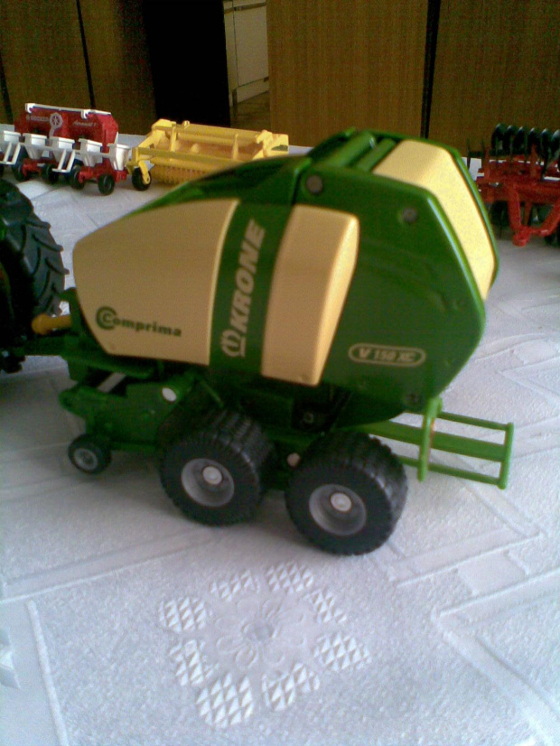 Krone Comprima V150XC