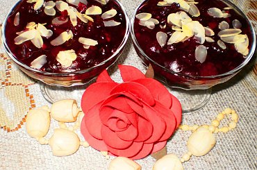 Kisiel jeżynowo-żurawinowy.
Przepisy do zdjęć zawartych w albumie można odszukać na forum GarKulinar .
Tu jest link
http://garkulinar.jun.pl/index.php
Zapraszam. #deser #kisiel #żurawina #jeżyny #podwieczorek #jedzenie #kulinaria #gotowanie