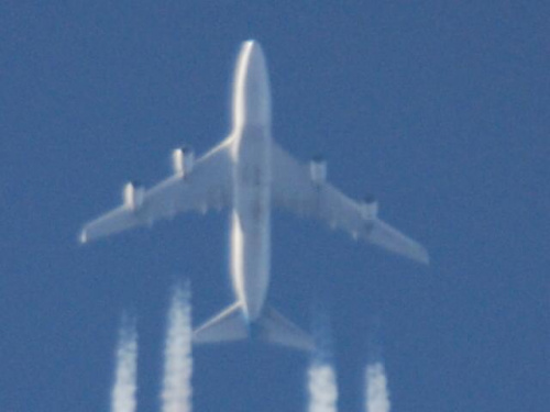 PH-BFA, KLM, B747-406, FL330