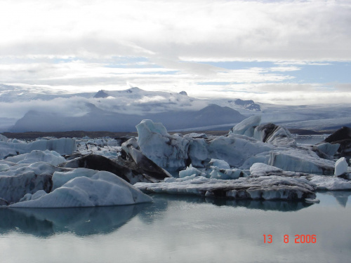 Jökulsarlon,laguna u stóp najwiekszego lodowca Islandii,
Vatnajökull.