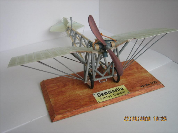 Demoiselle(Ważka) samolot Santosa Dumont z 1908r. Model kartonowy #Demoiselle #ModeleKartonowe