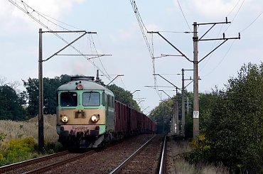 ST43-290 z pociągiem towarowym z Czekanowa(?) do Leszna. podg. Stary Staw. 21.08.08r. #rumun #murmun #st43 #diesel #lokomotywa #brutto