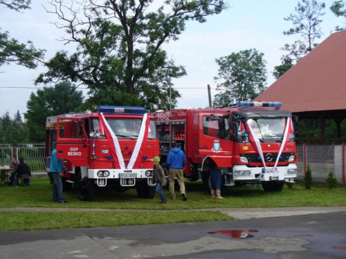 Besko 2011 - przekazanie samochodów pożarniczych #Besko #straż