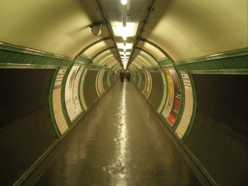 korytarz londyńskiego metra #Londyn