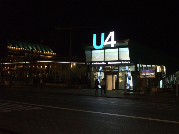 INFO Pavilon odn. budowy nowego odcinka kolejki podz. U-Bahn "U4"