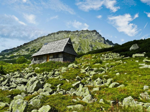 W Dolinie pieciu stawow, jedna z najpiekniejszych dolin w Tatrach:) #tatry #gory #evasaltarski