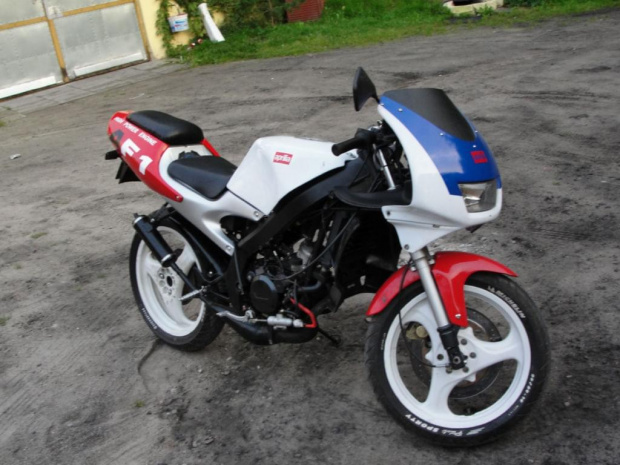 Aprilia AF1 futura