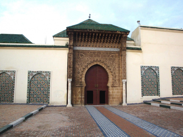 Meknes - Wersal Maroka - brama prowadząca do grobu Mulaja Ismaila #Maroko #Meknes