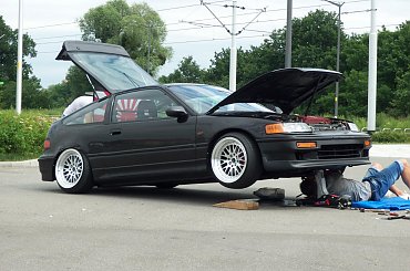 pit stop #BMW #hellaflush #honda #nissan #stance #Wrocław