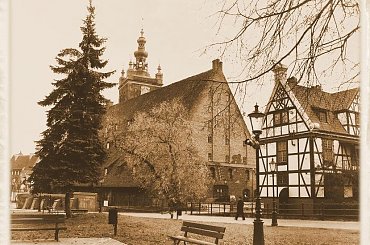 Gdańsk, moje miasto - widok na Wielki Młyn #Gdańsk #miasto #zabytki #sepia #StaraFotografia