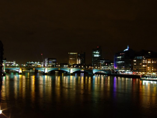Londyn nocą #Tamiza #Londyn