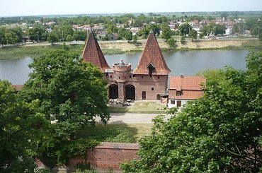 #Malbork #zamek #Nogat #rzeka